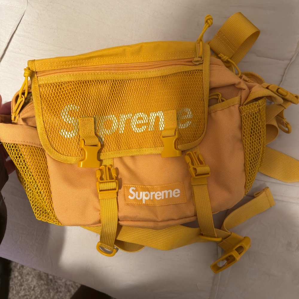 Supreme Gold (SS20) Crossbody Bag Fanny Pack Belt Bag